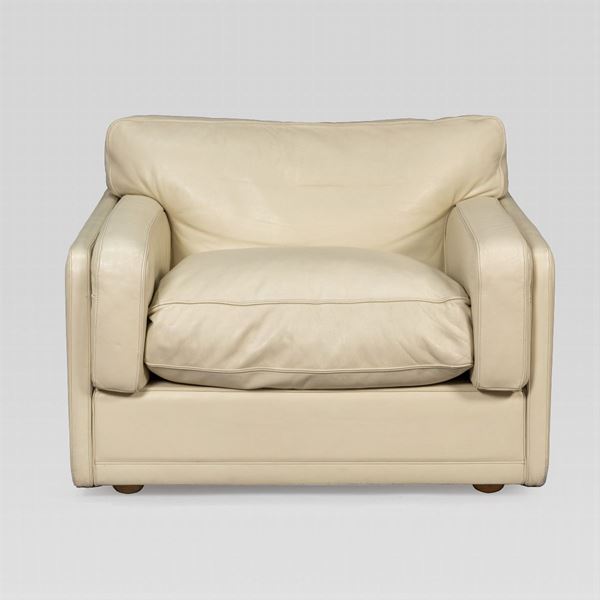 Poltrona Frau  (Italia, anni 80-90)  - Asta Design e Arti Decorative del 900 - Colasanti Casa d'Aste