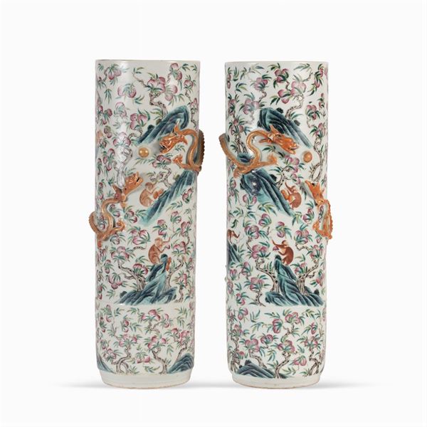Pair of large Pink Family porcelian vases  (China, Qing Dynasty, 1796-1820)  - Auction Old Master Paintings, Furniture, Sculpture and  Works of Art - Colasanti Casa d'Aste