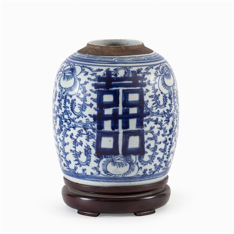 Vaso in Porcellana Bianco e Blu