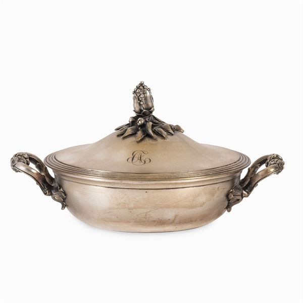Christofle, silver metal vegetable dish  (France, late 19th century)  - Auction Old Master Paintings, Furniture, Sculpture and  Works of Art - Colasanti Casa d'Aste