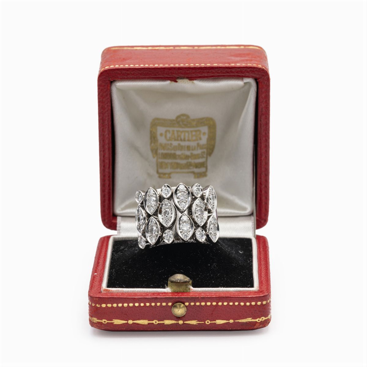 Cartier, Anello En Tremblant in Oro Bianco 18kt e Diamanti