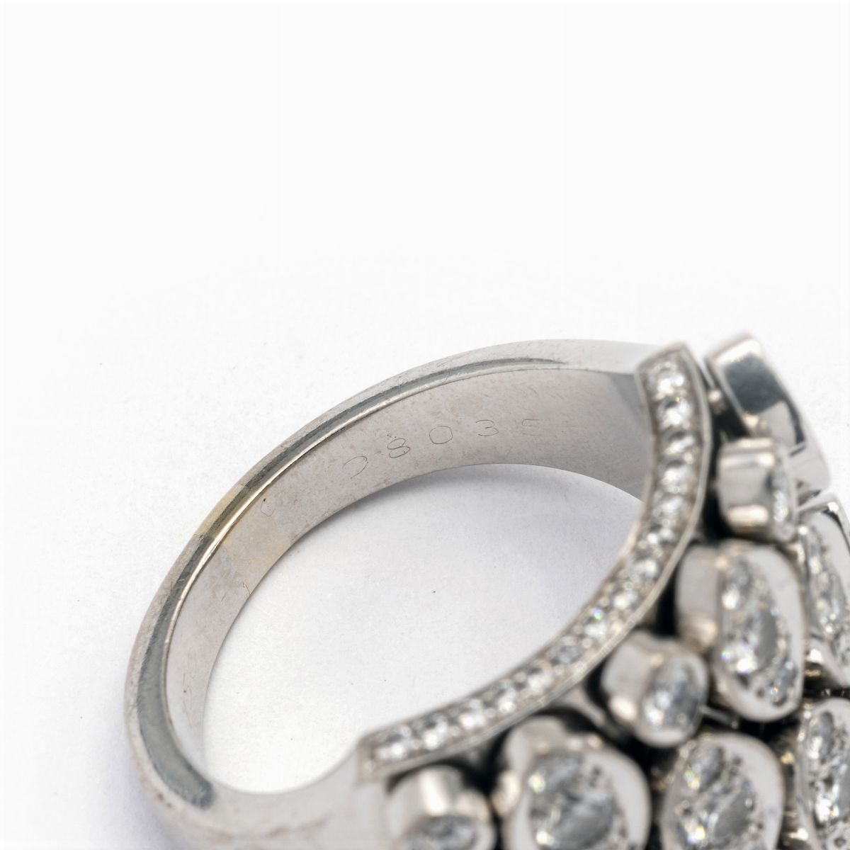 Cartier, Anello En Tremblant in Oro Bianco 18kt e Diamanti