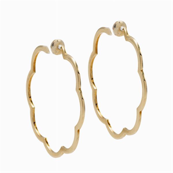 Chanel, Camelia collection hoop earrings