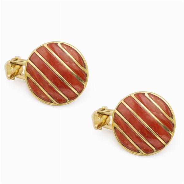 Round  18kt yellow gold and coral cufflinks  - Auction Fine Jewels Watches Fashion Vintage - Colasanti Casa d'Aste