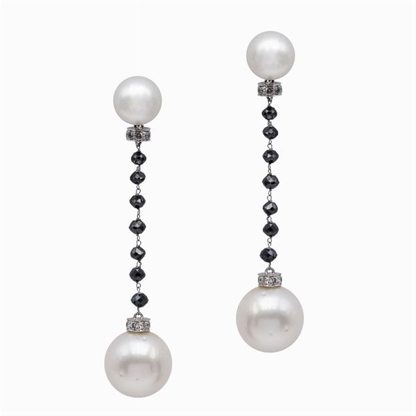 18kt white gold pendant earrings
