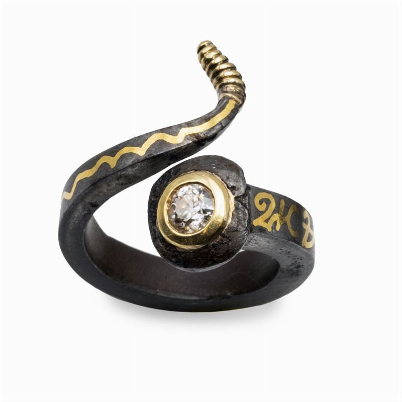 Anello a Serpente in Acciaio e Oro Giallo 18kt con Diamante