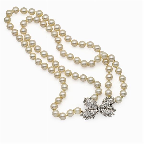 Collana a due fili di perle coltivate  - Asta Gioielli Orologi Fashion Vintage - Colasanti Casa d'Aste