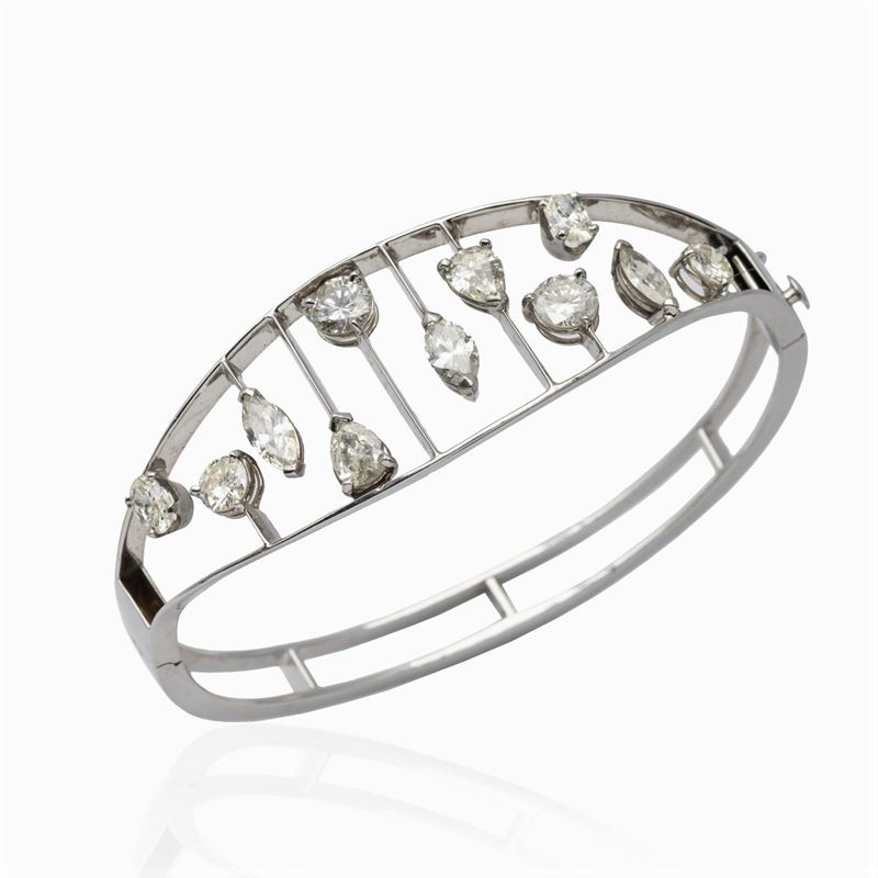 Bracciale a Manetta in Oro Bianco 14kt e Diamanti