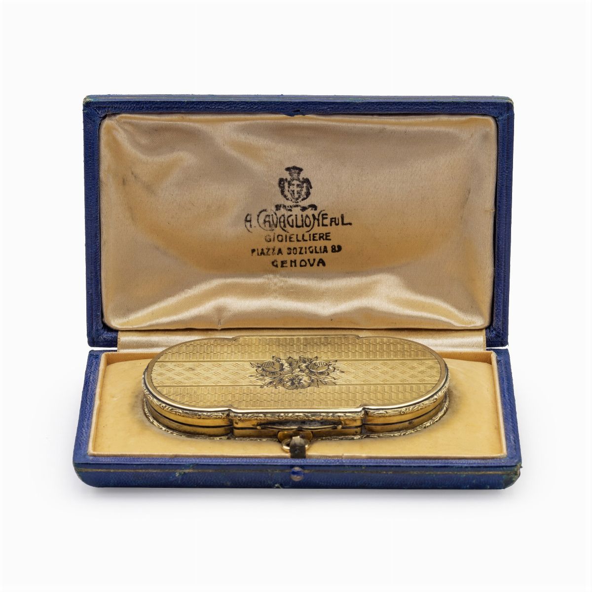 Trousse in Oro Giallo 18kt con Lavorazione Guilloché