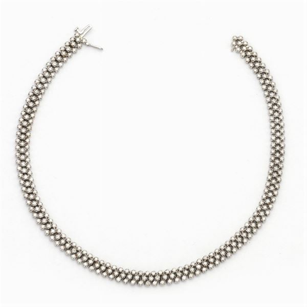 18kt white gold and diamonds necklace