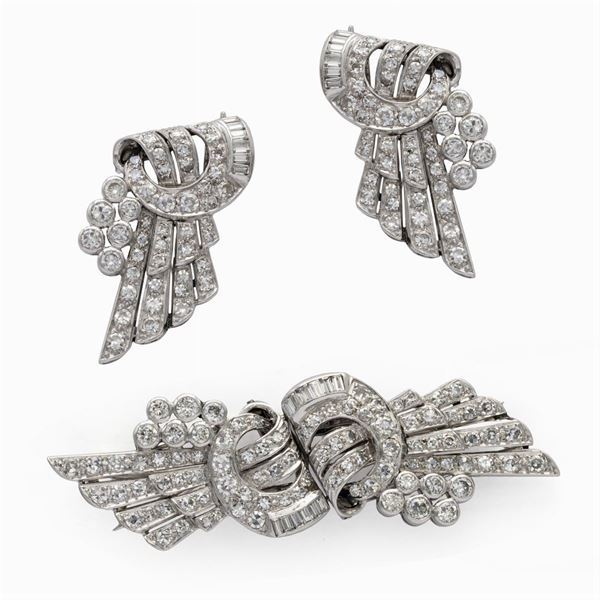 Platinum and diamonds double clips Deco brooch