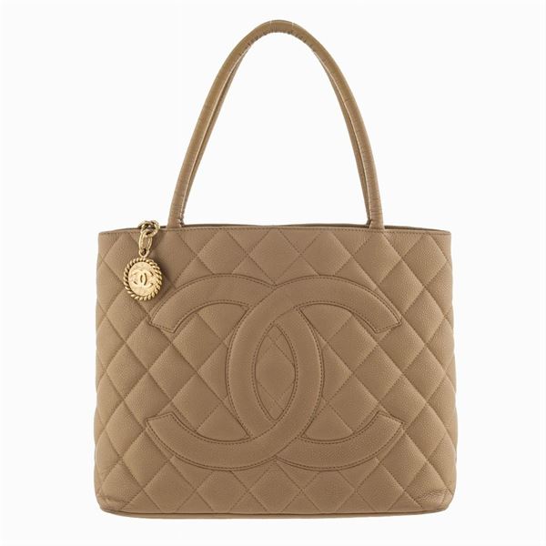 Chanel Caviar Medallion, borsa a mano vintage