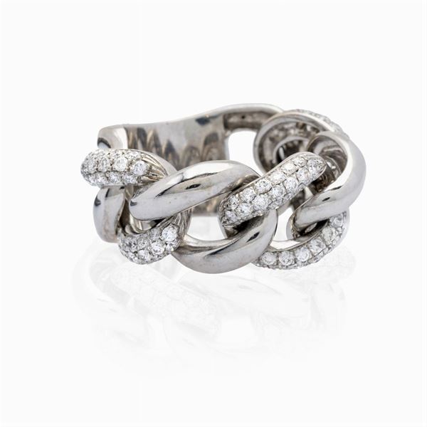 in 18kt white gold soft groumette link ring