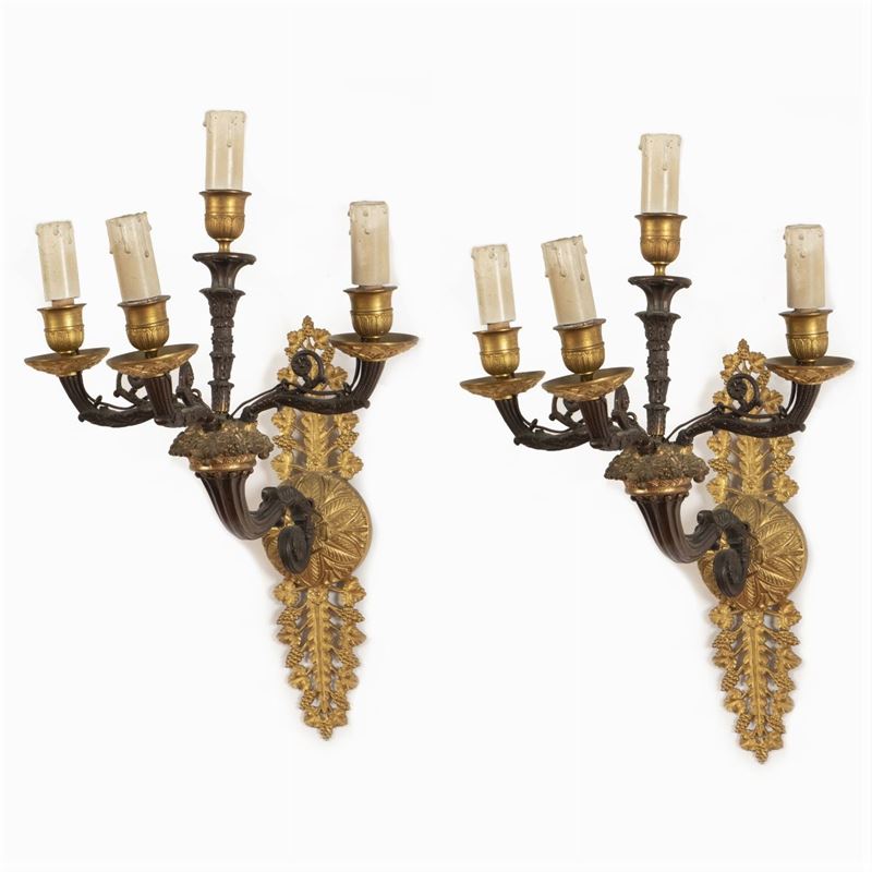 Coppia di Appliques a Quattro Luci in Bronzo Dorato e Brunito