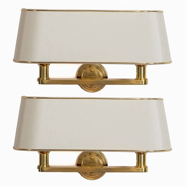 Coppia di appliques a due luci in metallo dorato  (XX Sec.)  - Asta Da Importanti Collezioni Romane - Colasanti Casa d'Aste
