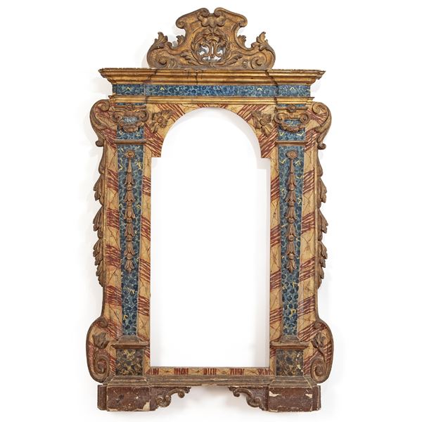 Edicola in legno dorato e laccato  (Italia, XVIII-XIX Sec.)  - Asta Dipinti Antichi, Arredi, Sculture e Oggetti d'Arte - Colasanti Casa d'Aste
