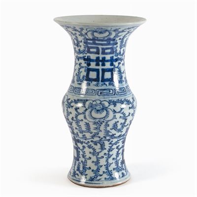 Vaso in Porcellana Bianca e Blu