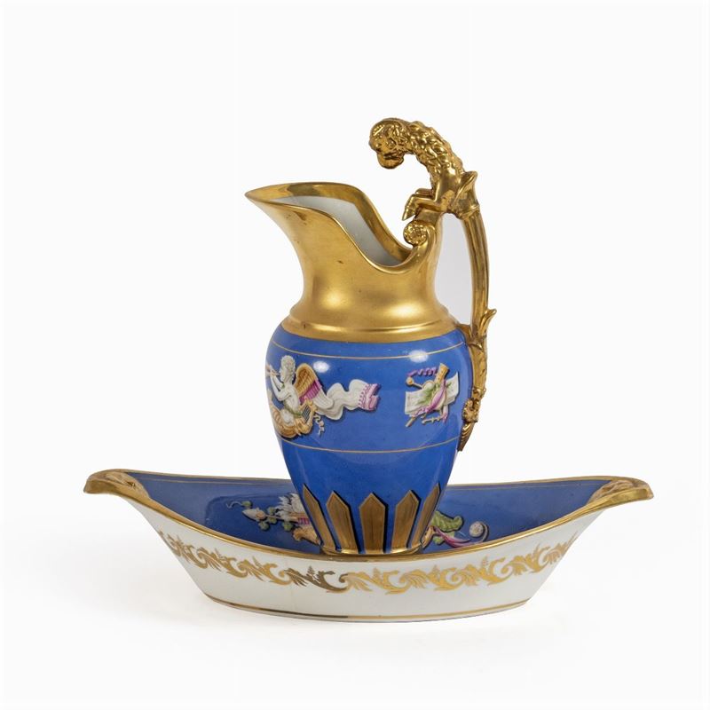 Caraffa con Bacile in Porcellana