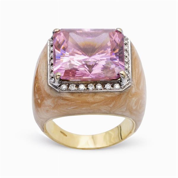 Anello in oro giallo 18kt smalto e morganite