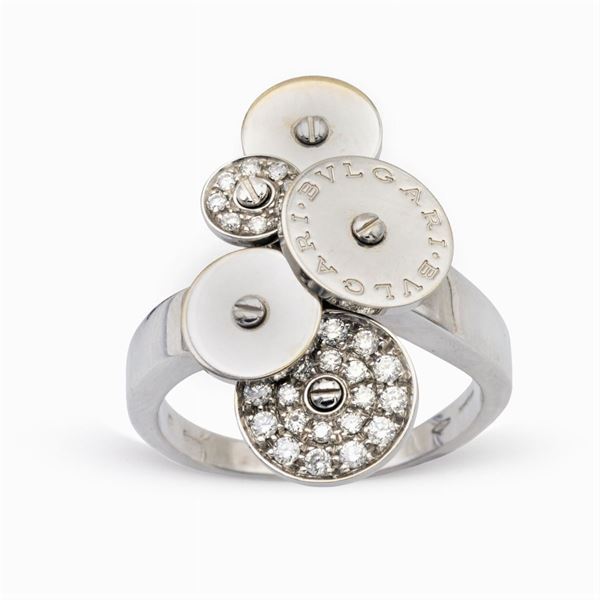 Bulgari, anello collezione Cicladi