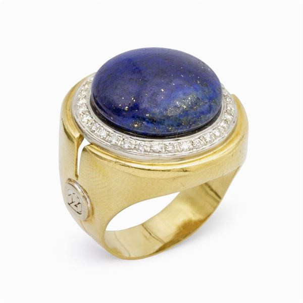Anello in oro giallo 18kt con lapislazzulo