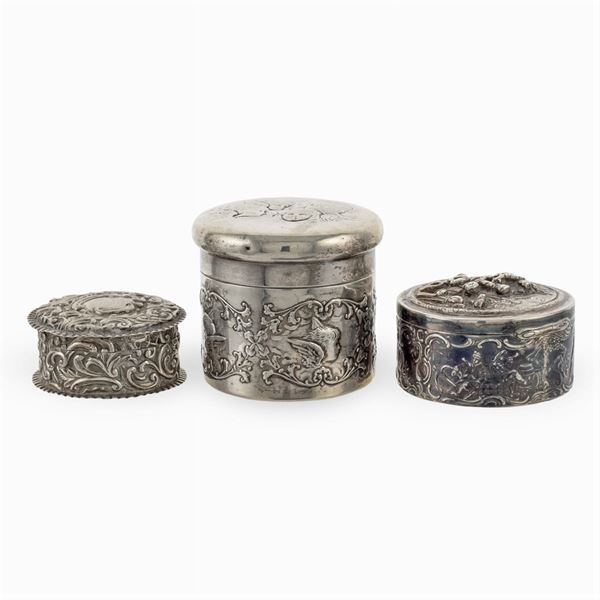 Group of silver boxes (3)