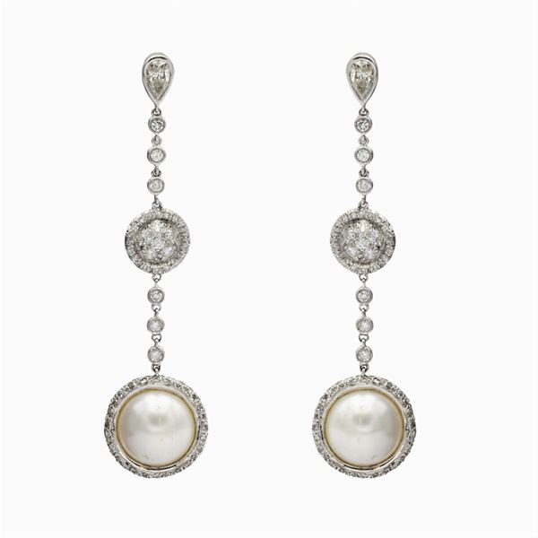 Orecchini pendenti in oro bianco 18kt diamanti e perle mabé