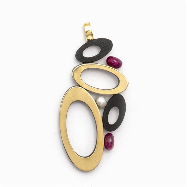 Pendente scultura in oro giallo 18kt