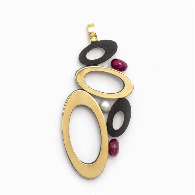 Pendente Scultura in Oro Giallo 18kt