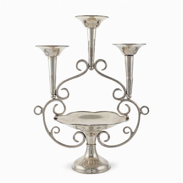 Silver metal Centerpiece erpegne