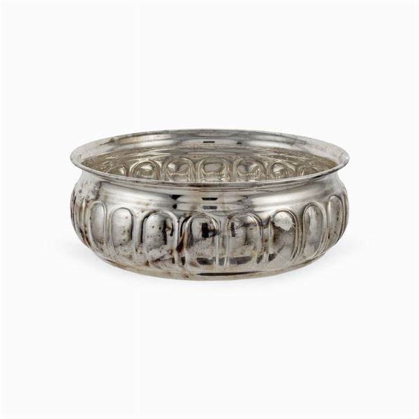 Silver Centerpiece basket  (Italy, 20th century)  - Auction Fine Silver and Art of the table - Colasanti Casa d'Aste