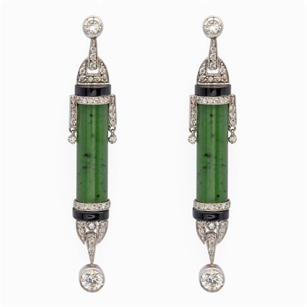 Orecchini Decò in platino diamanti giadeite e e onice nero  (anni 30/40)  - Asta Gioielli Orologi e Fashion Vintage - Colasanti Casa d'Aste