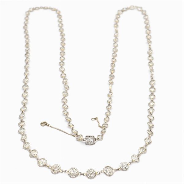 Lunga collana in platino e diamanti ct 30  (anni 40/50)  - Asta Gioielli Orologi e Fashion Vintage - Colasanti Casa d'Aste