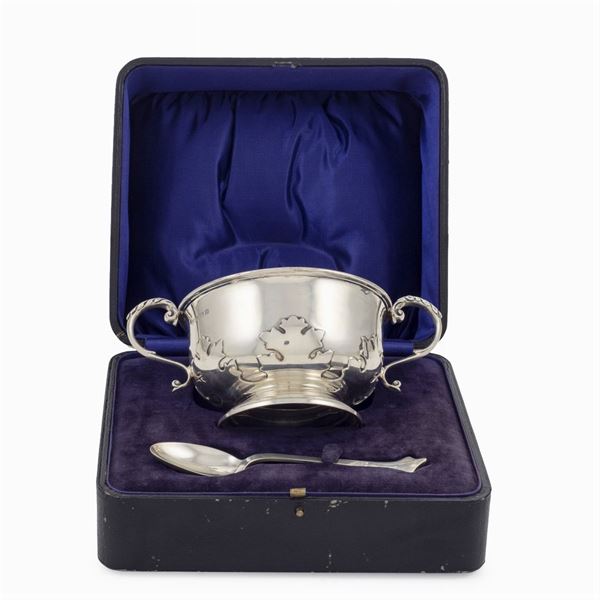 Silver cup with spoon (2)