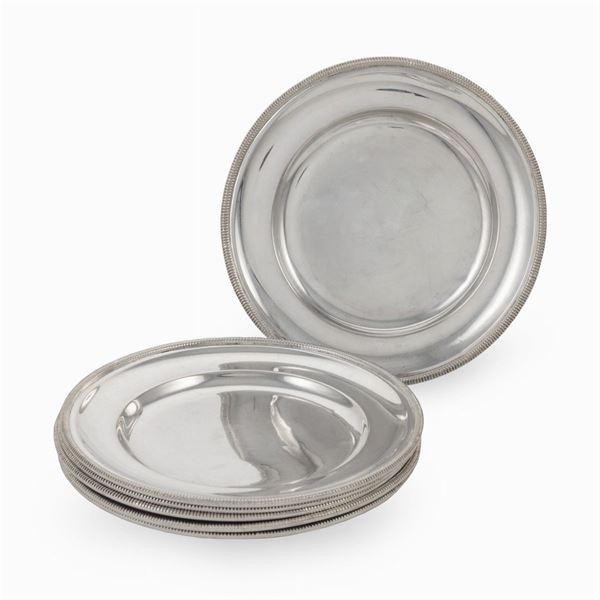 Silver bread plate set (6)