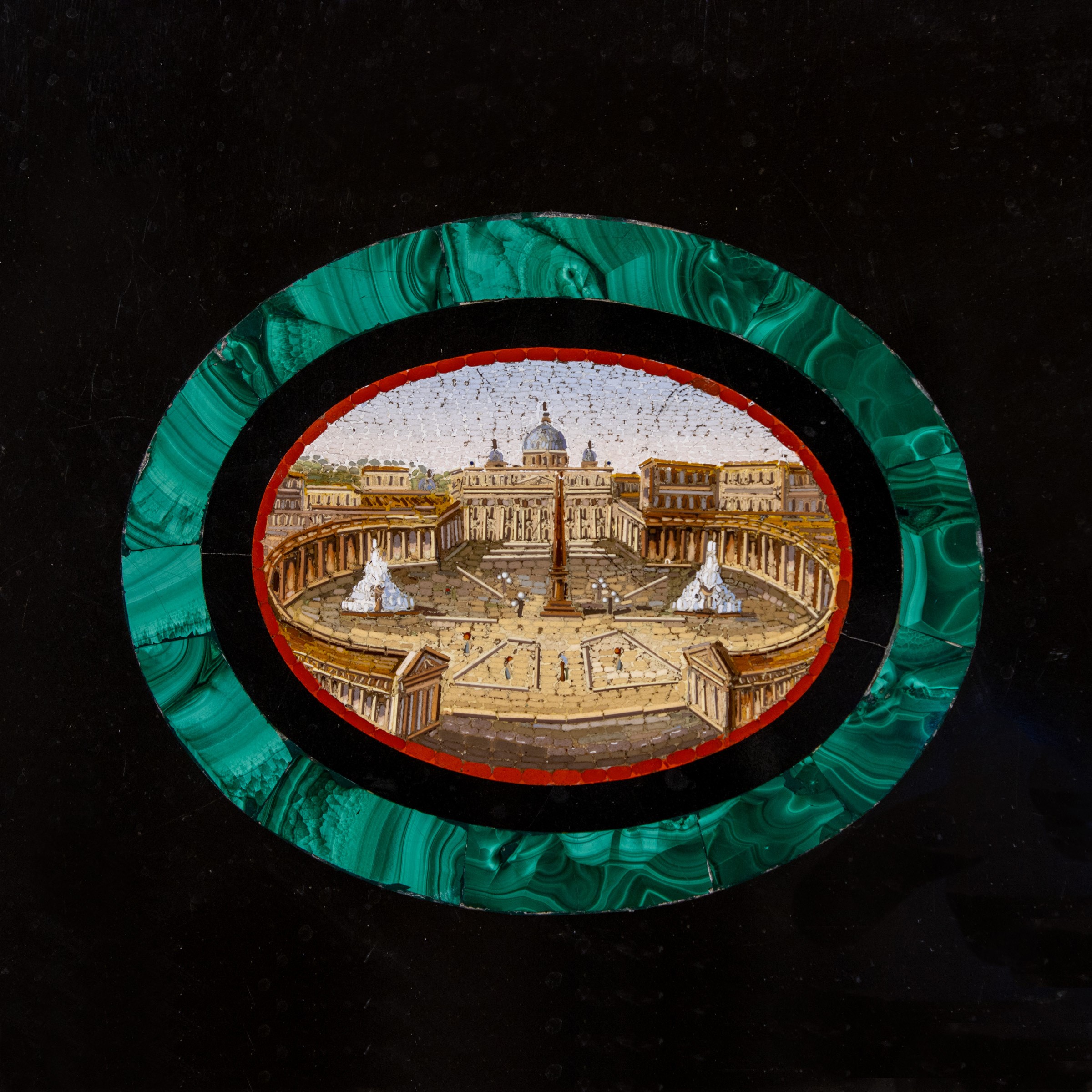 Piano in Nero del Belgio con Micromosaici