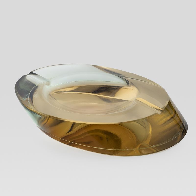 Fontana Arte, Attribuito