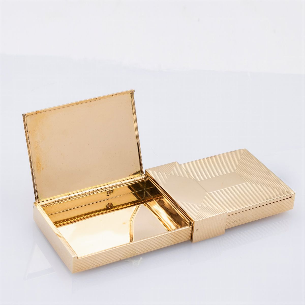 Cartier, Trousse in Oro Giallo 18kt