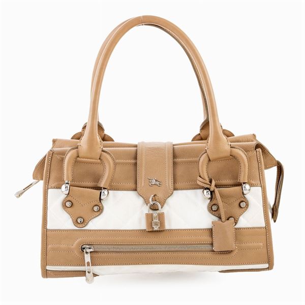 Burberry Manor Tote Bag collection vintage bag