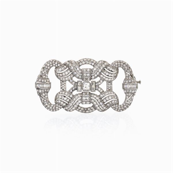 Platinum and diamonds brooch