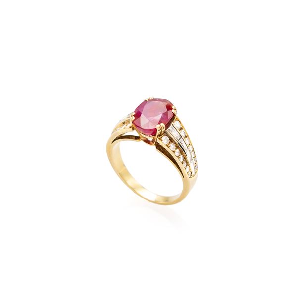 18kt yellow and white gold ruby and diamond ring
