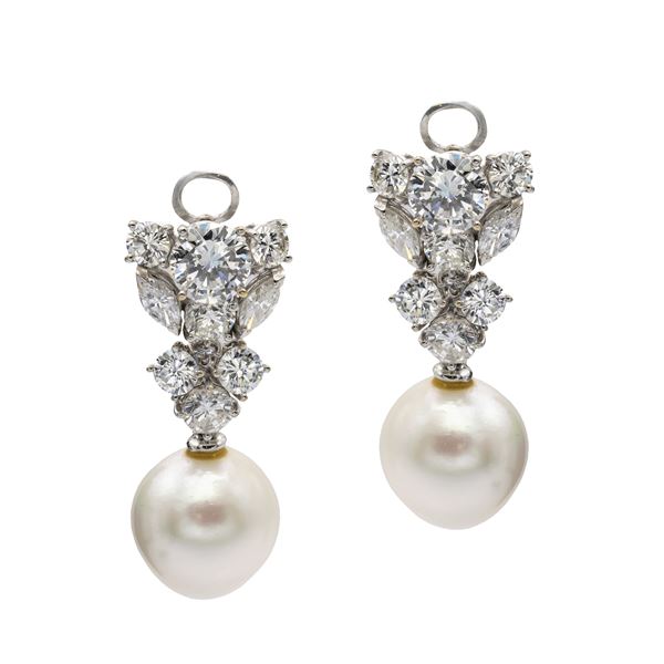 Orecchini pendenti in oro bianco 18kt diamanti e perle South Sea