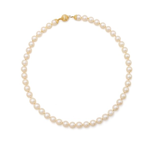 Single strand of cultured pearl necklace  - Auction Timed Auction Web Only - Colasanti Casa d'Aste