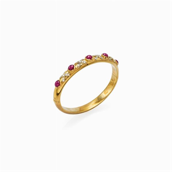 18kt yellow gold cuff bracelet