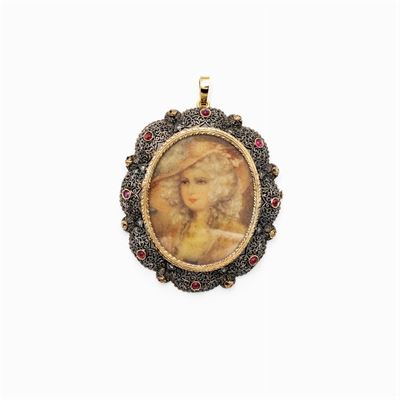 Antica Spilla Portaritratti in Oro e Argento