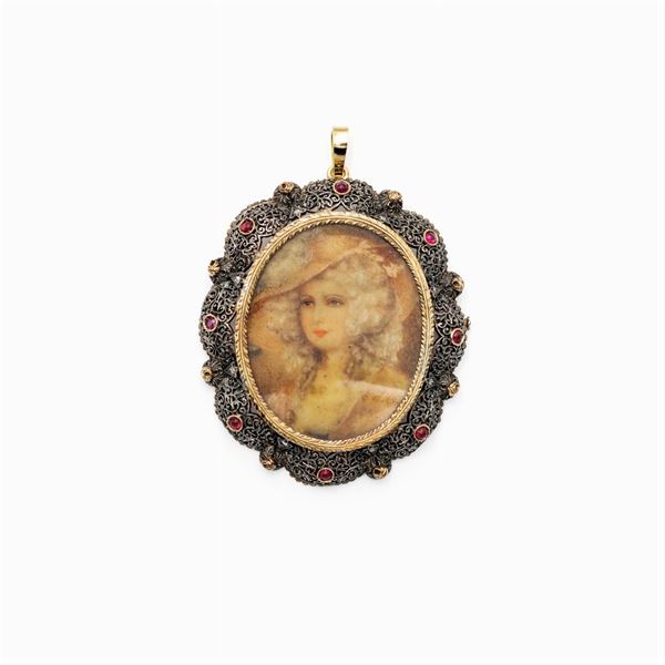 Antica spilla portaritratti in oro e argento
