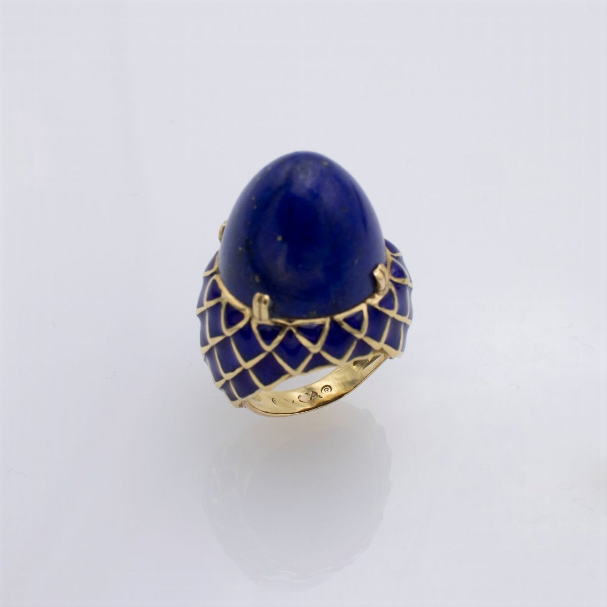 Van Cleef & Arpels Anello Cocktail