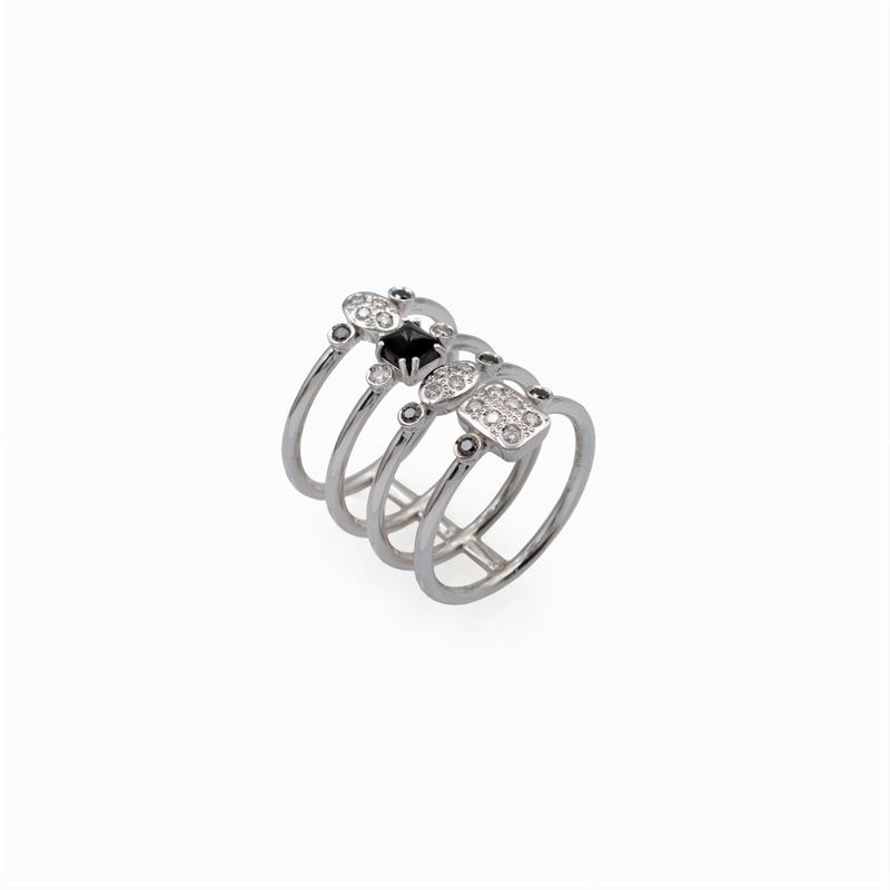 Anello Polsino a Quattro Bande in Oro Bianco 18kt
