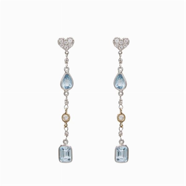 18kt white and yellow gold Pendant earrings