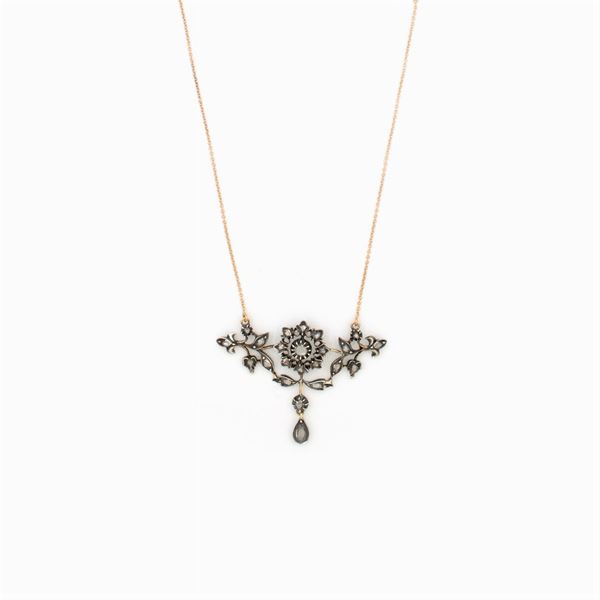 Antico pendente in argento e rose di diamante